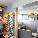 Brit Montpellier Parc Expo Hotell 3*