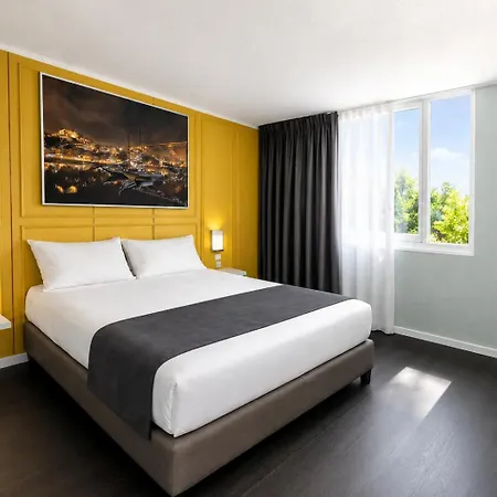 Brit Montpellier Parc Expo Hotel 3*