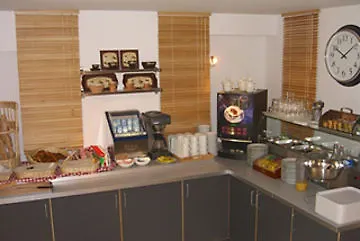 Brit Montpellier Parc Expo Hotel 3*